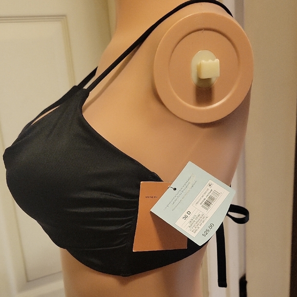 Shade & Shore Elegant Black Removable Pads Bikini Top Size 36 D - Picture 2 of 9